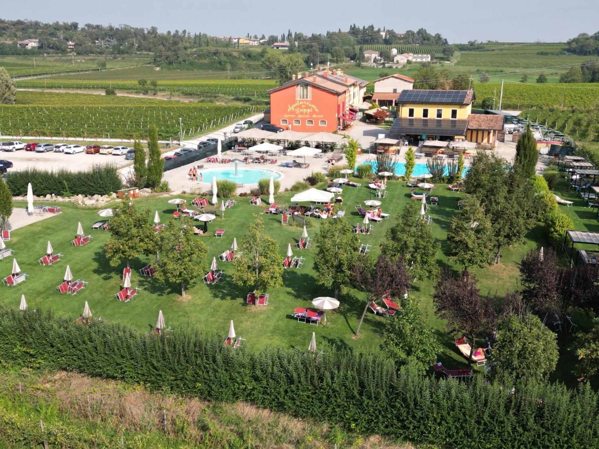 Agriturismo Dei Grippi Sona Eksteriør bilde