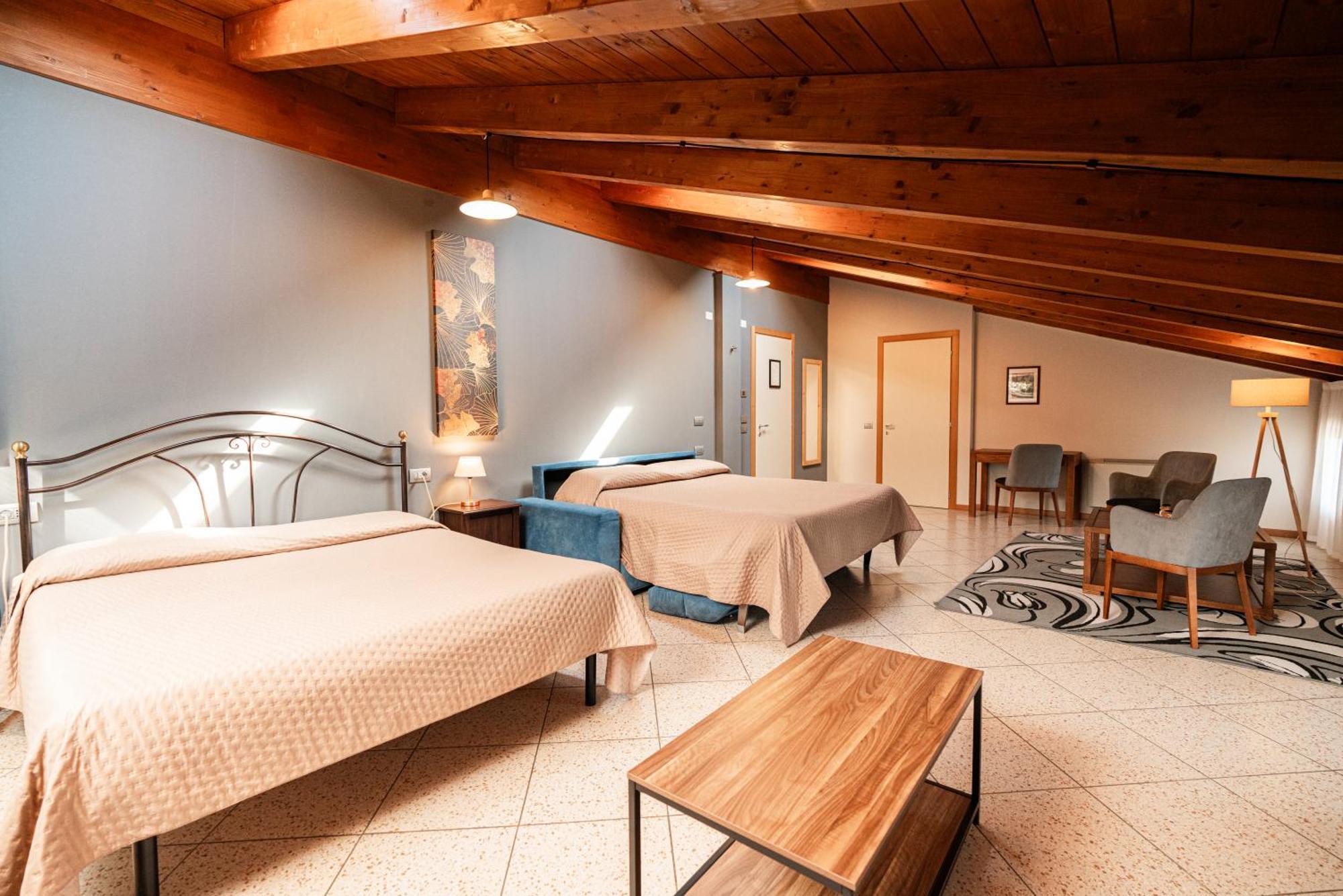 Agriturismo Dei Grippi Sona Eksteriør bilde