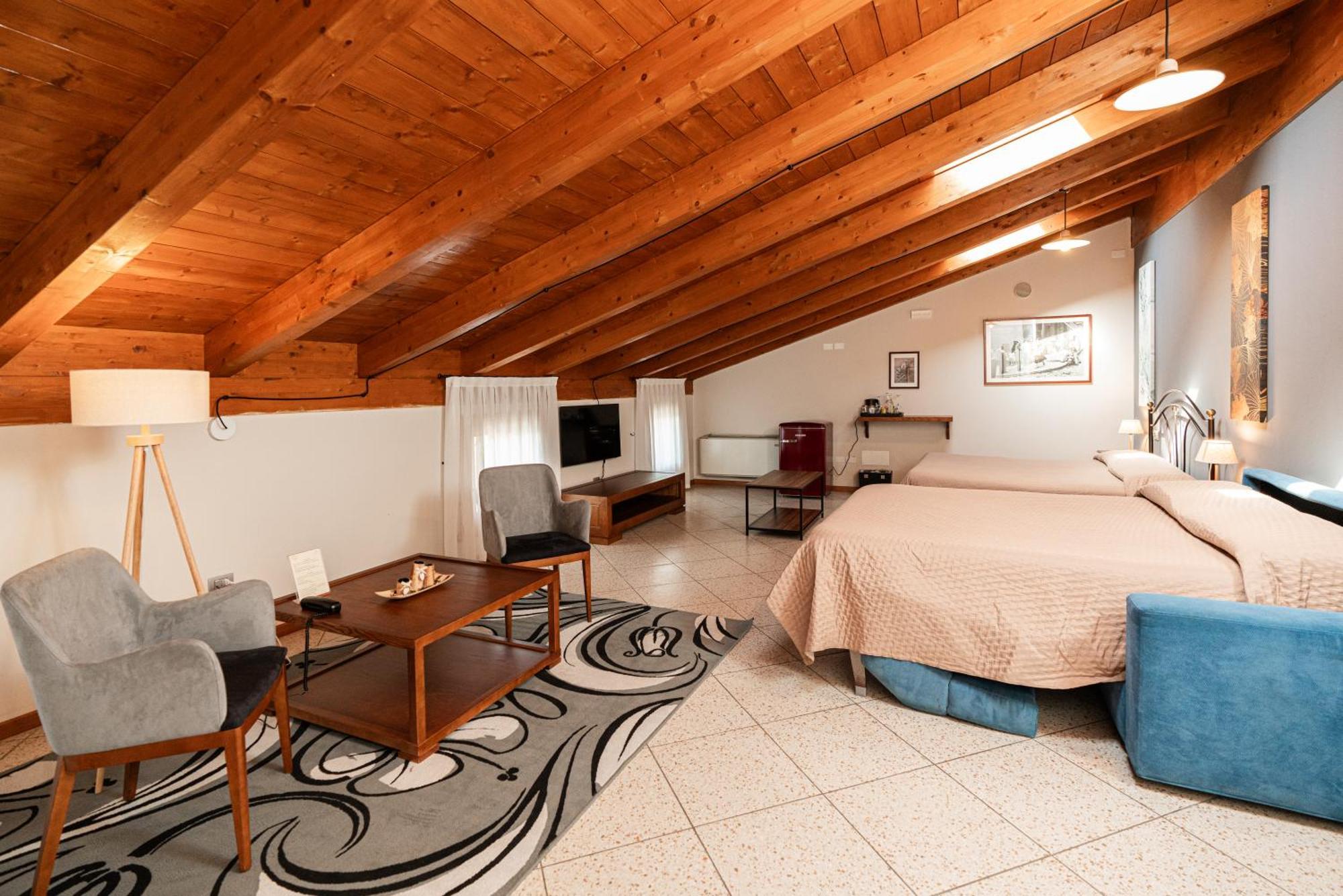 Agriturismo Dei Grippi Sona Eksteriør bilde