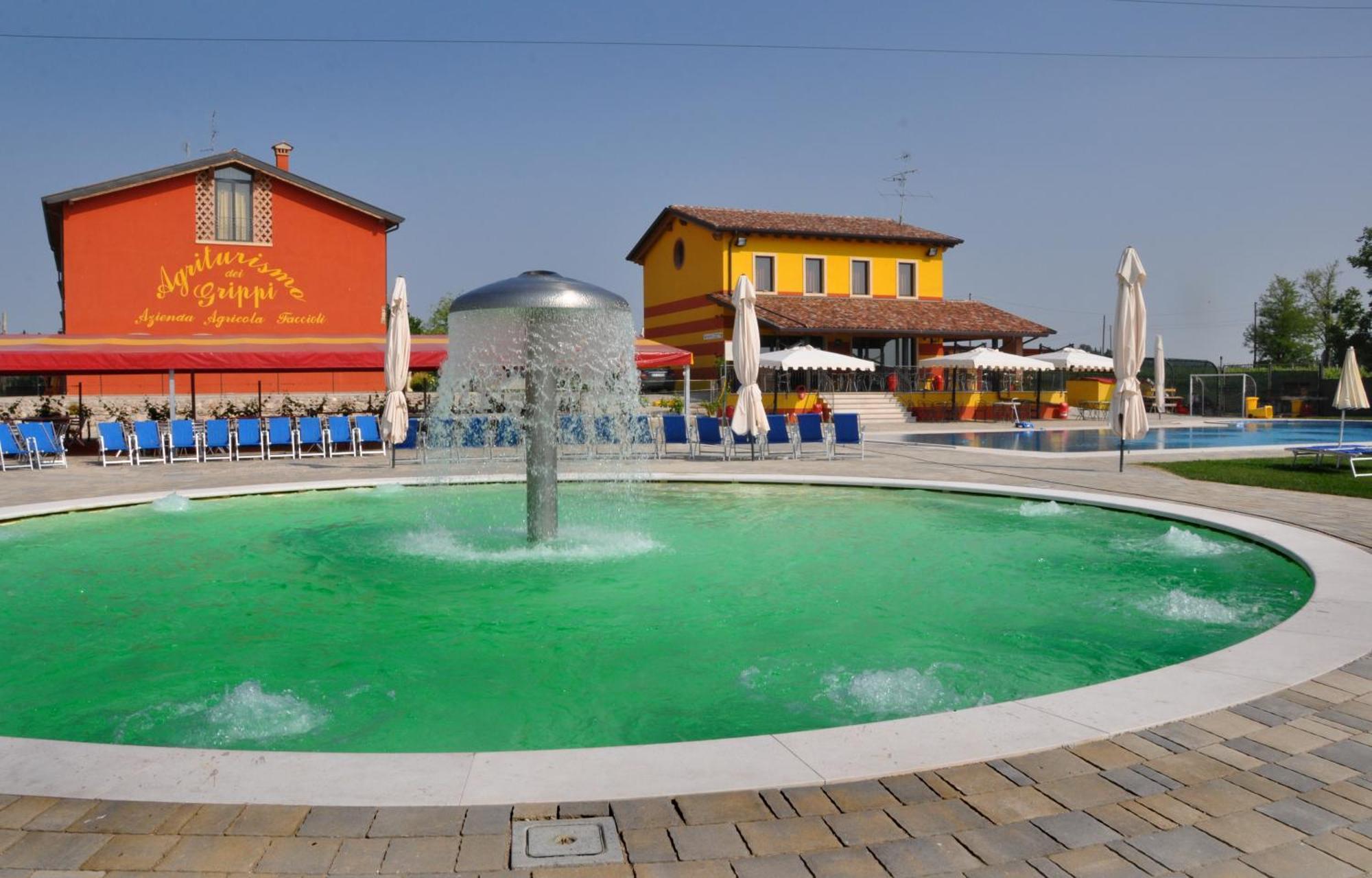 Agriturismo Dei Grippi Sona Eksteriør bilde