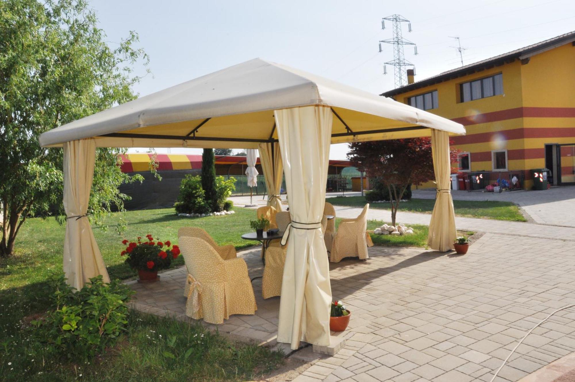 Agriturismo Dei Grippi Sona Eksteriør bilde