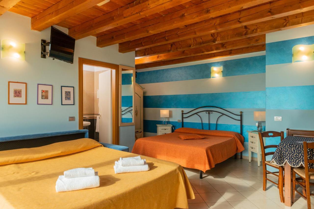 Agriturismo Dei Grippi Sona Eksteriør bilde