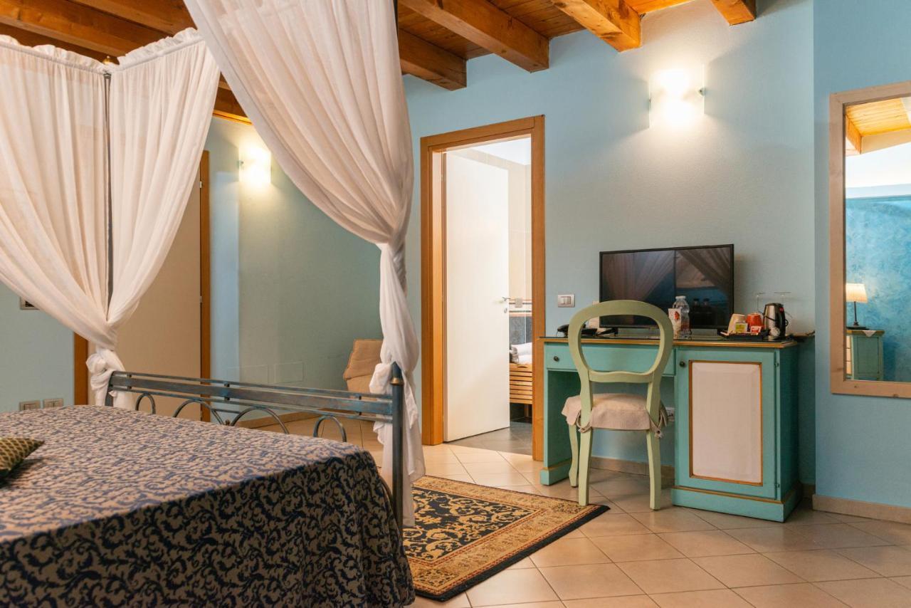 Agriturismo Dei Grippi Sona Eksteriør bilde