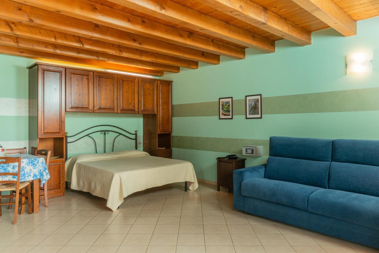 Agriturismo Dei Grippi Sona Eksteriør bilde